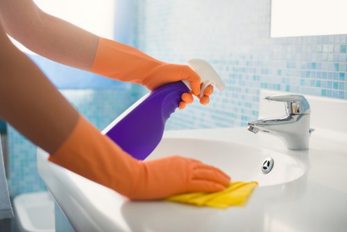 Commercial one off cleaning in Collierswood for a tidy workspace