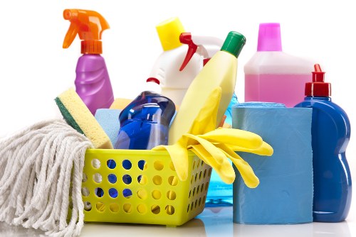 Deep house cleaning in Collierswood with detailed dusting and mopping